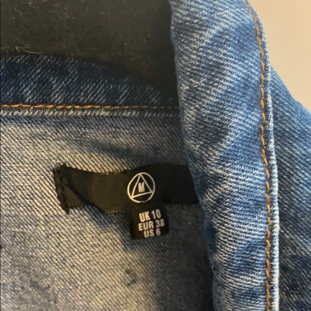 Jean jacket - Picture 2 of 3